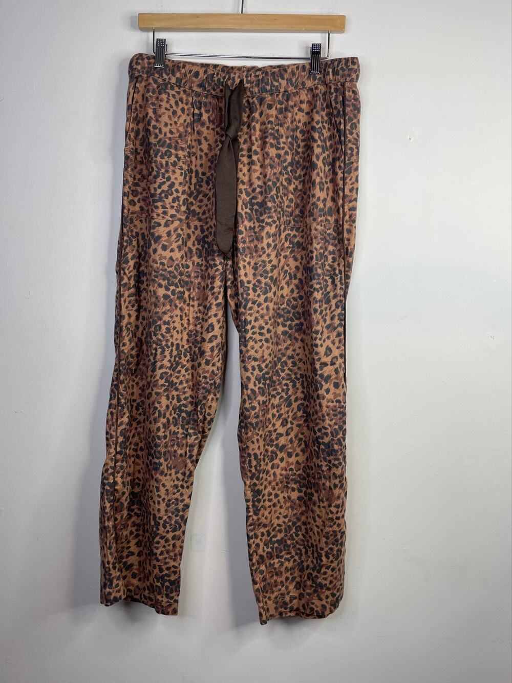Aerie Leopard Cheetah Print Brushed Flannel Sleepwear Pajama Pants Bottoms M New